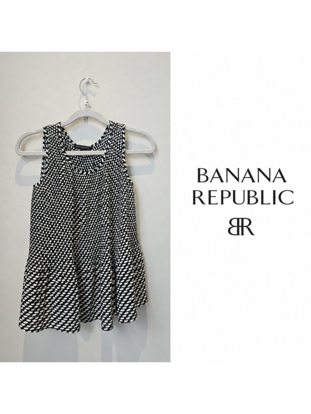 BANANA REPUBLIC sleeveless blouse - XS